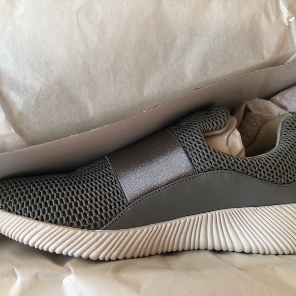 ROCKPORT Womens Slip On Shoes CL ROBYNE SLIPON Size 5.5 M Stone GREY New - Picture 7 of 9